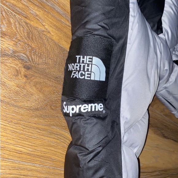 NORTH face 800 Half zip - Picture 3 of 3